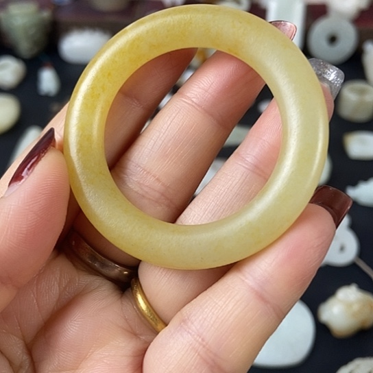 和田玉（糖玉）未镶嵌挂件