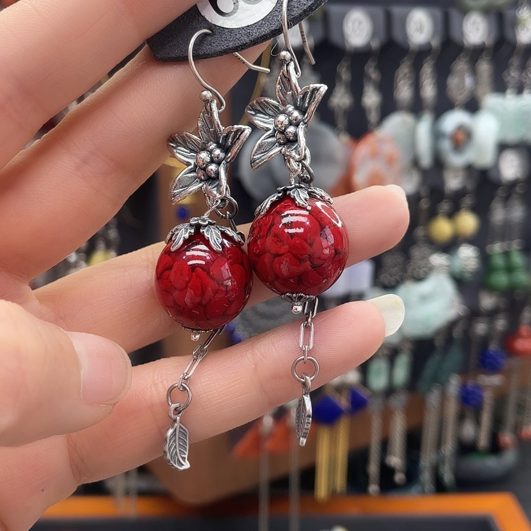 玛瑙/玉髓耳钉银S925镶嵌空***女535ghjhghh