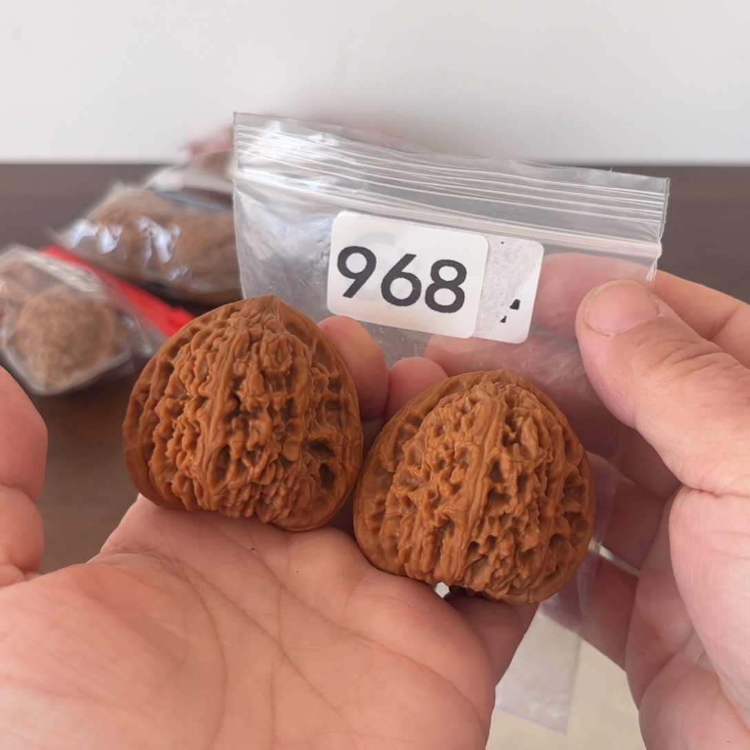 吊坠文玩核桃三角将43微修有点色差