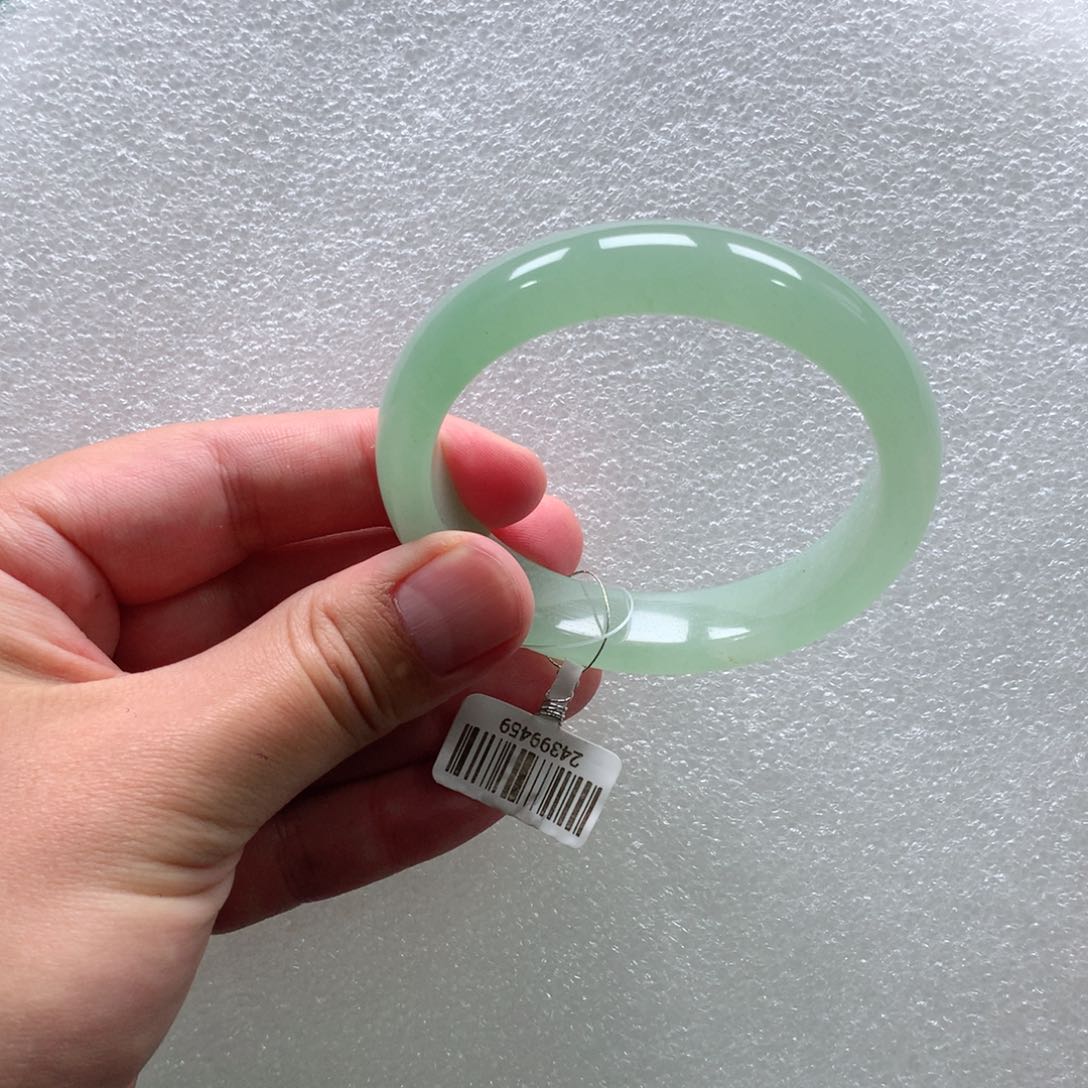 石英质玉手镯未镶嵌青青58-多人