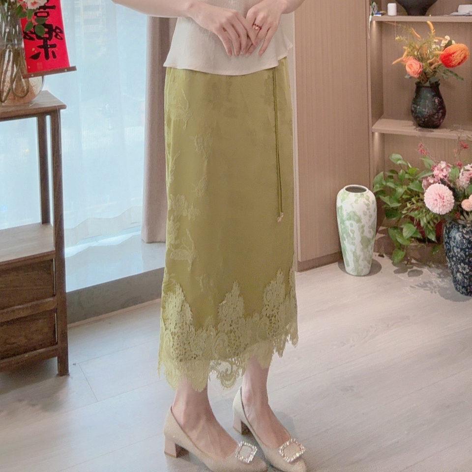 【雪莺】2025新款春季松紧腰A字裙新中式国风裙子蕾丝提花半身裙女