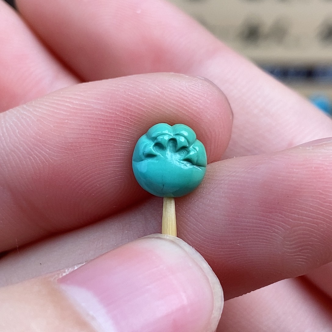 绿松石雕刻未镶嵌