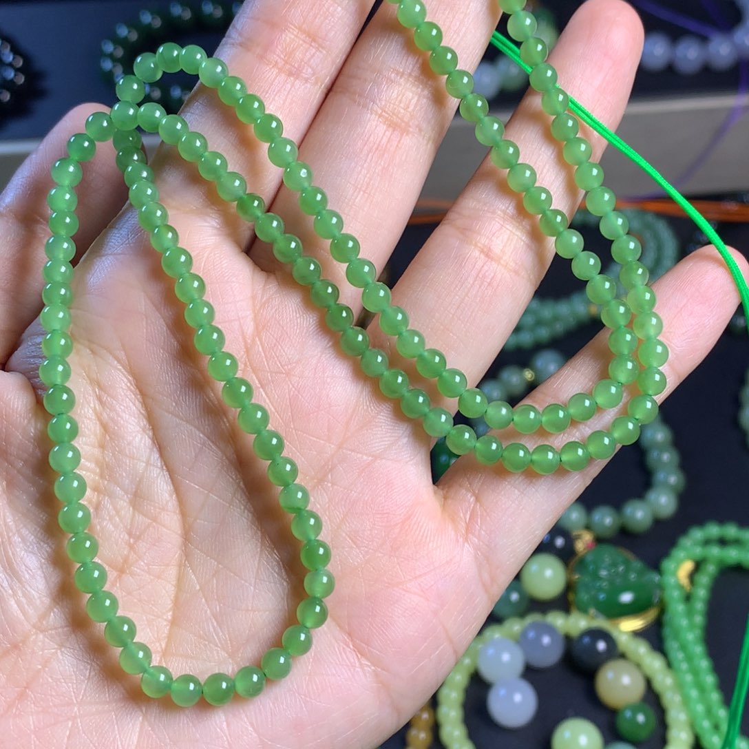 和田玉未镶嵌手链