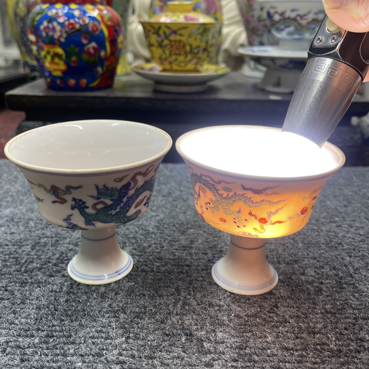 斗彩红胎龙纹高足杯口杯