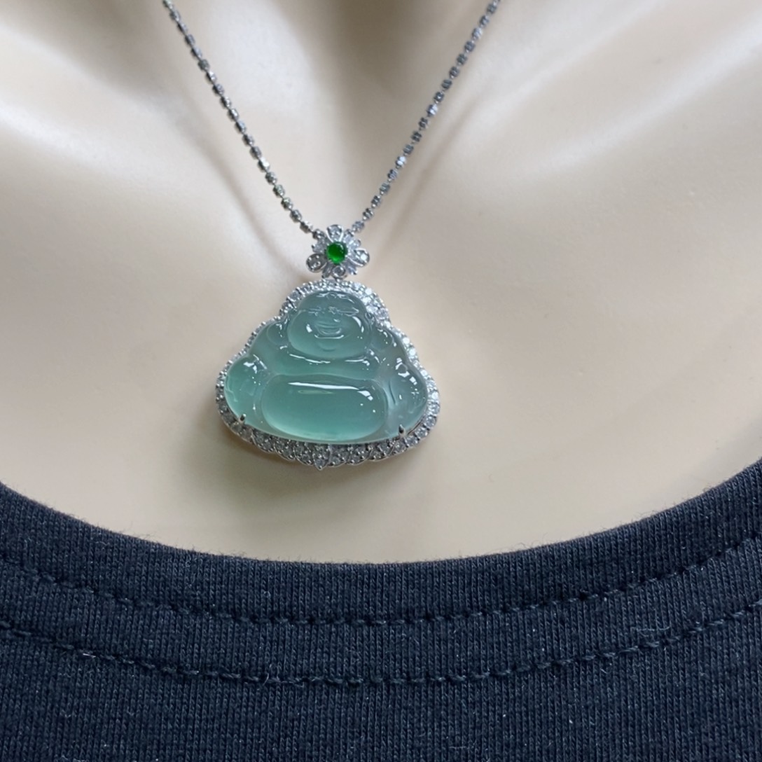 翡翠吊坠(赠链)18K金镶嵌