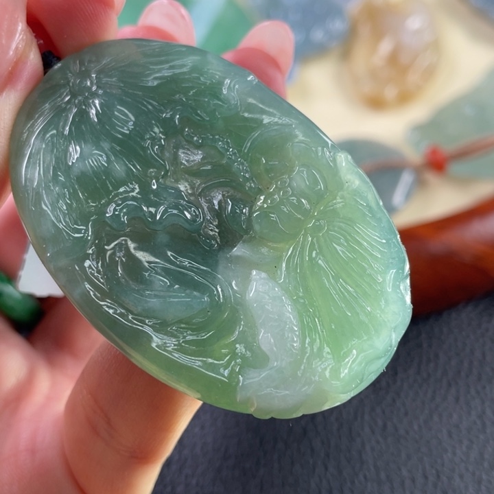 定制翡翠未镶嵌翡翠