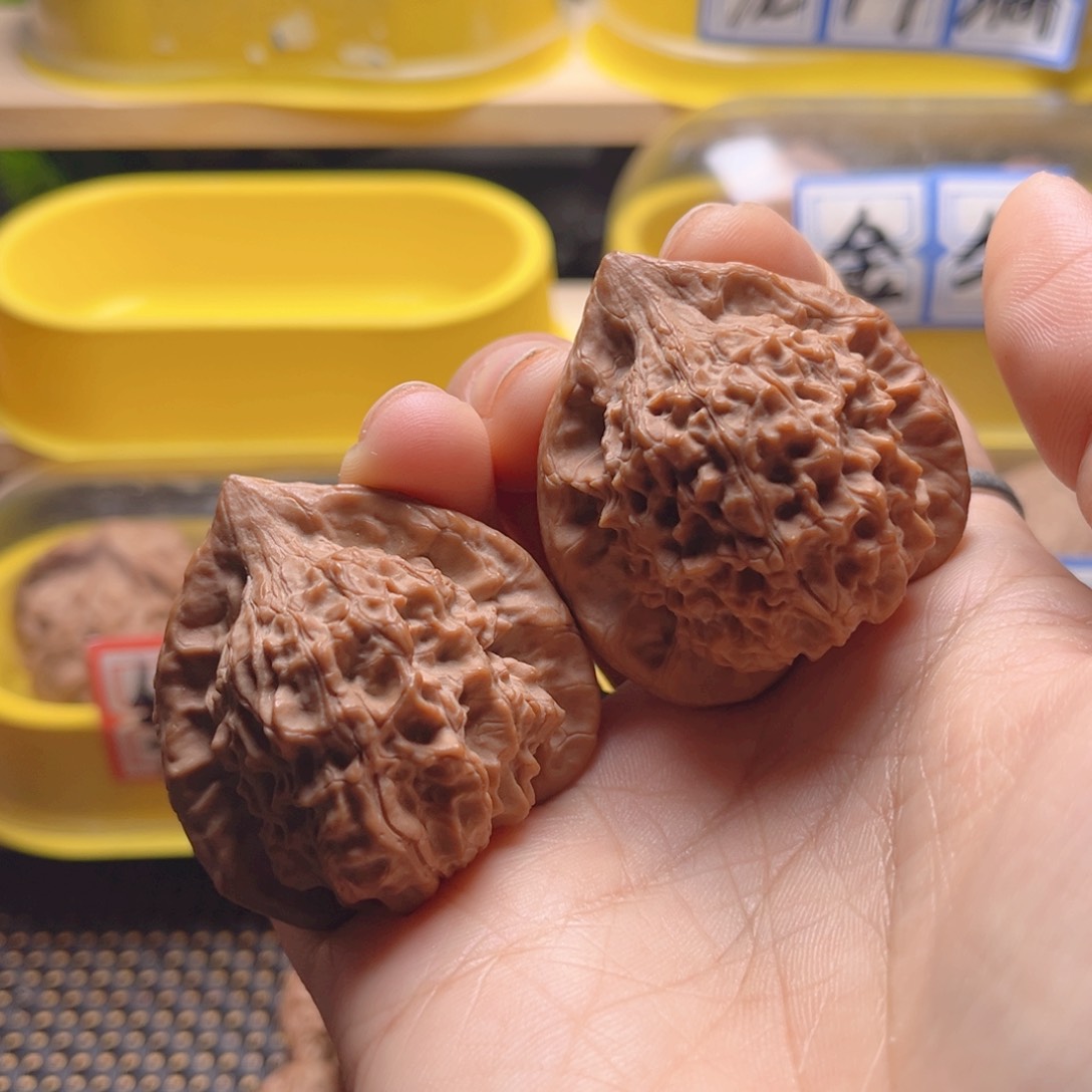 文玩核桃把件朱雀