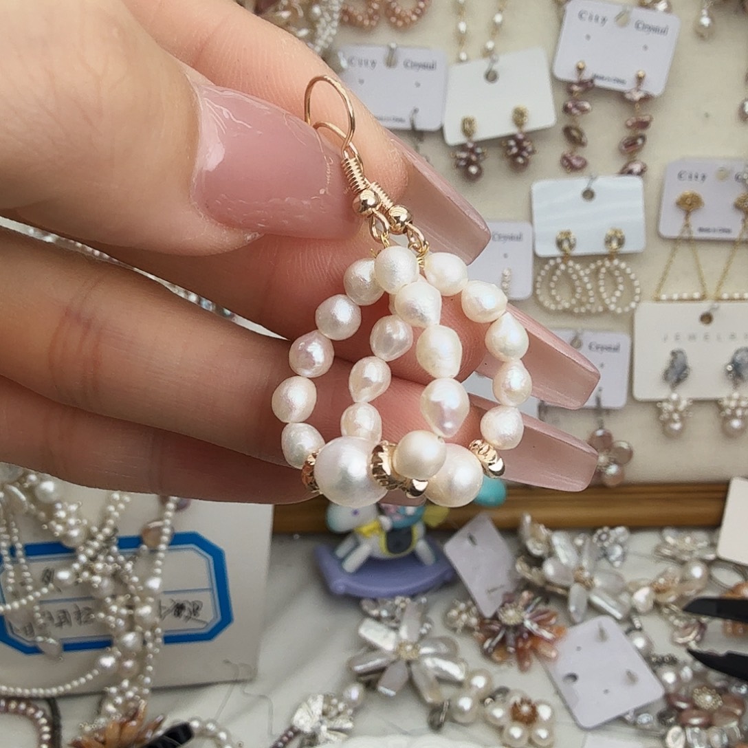 淡水珍珠颈饰未镶嵌