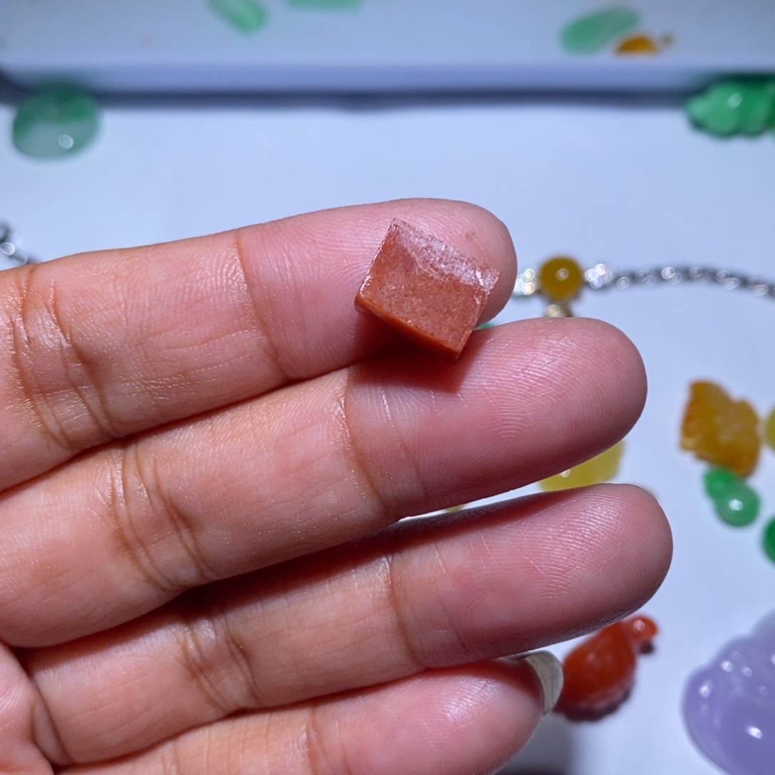 颈饰未镶嵌翡翠奶**桂