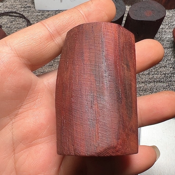 藤类降真香手把件红油满油精品高货6.0/70克