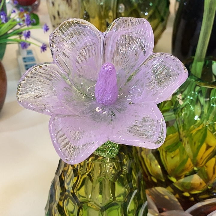 百合花高48厘米宽10厘米