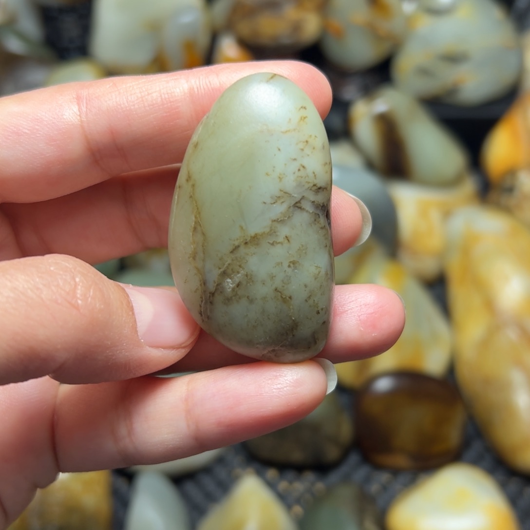 和田玉（青玉）B2未镶嵌