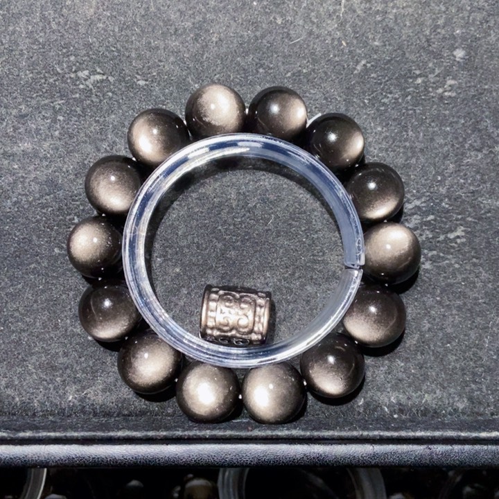 黑曜岩手串未镶嵌蜗****z