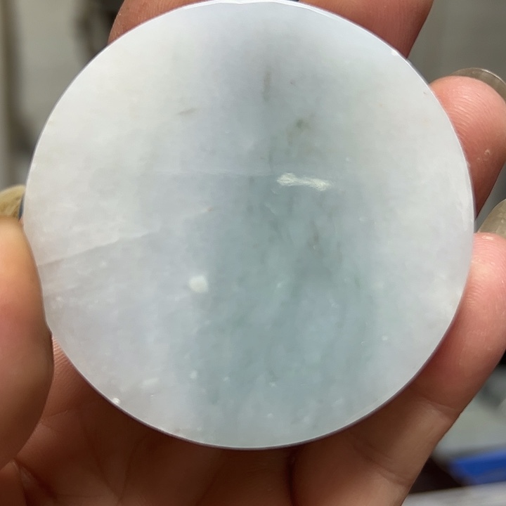 翡翠挂件未镶嵌毛