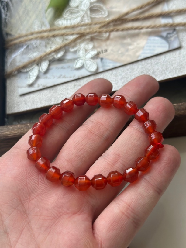 切面红玛瑙手串百搭