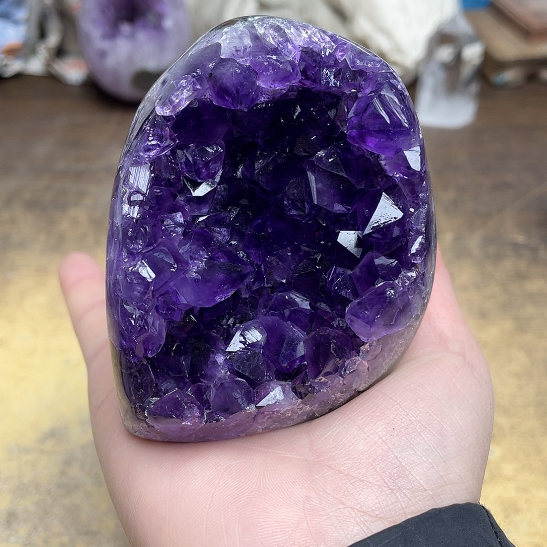 未镶嵌大型摆件（非配饰）紫晶