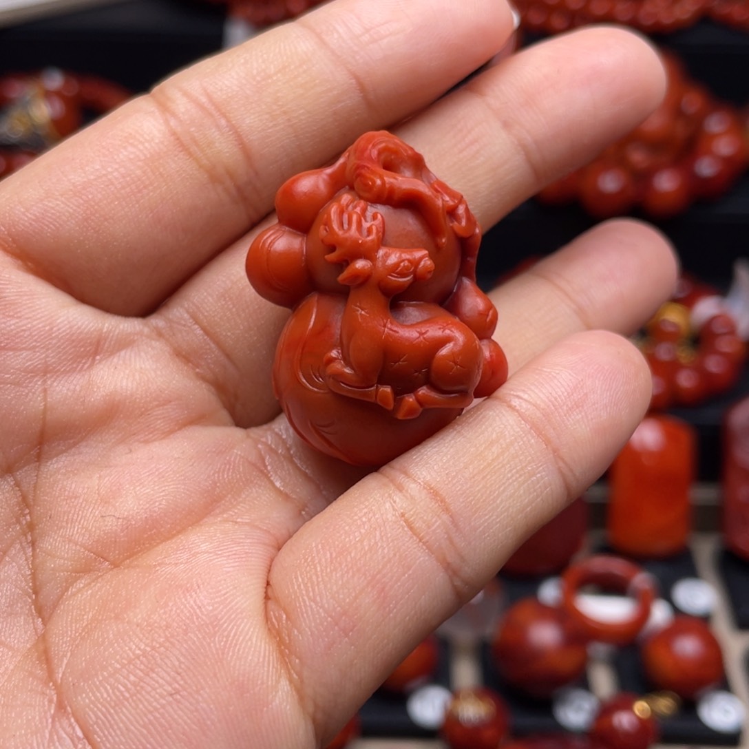 南红玛瑙珠宝奇石未镶嵌吊坠