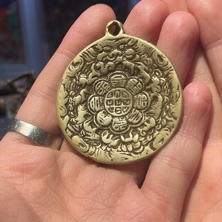 树脂制品哈哈我也是很喜欢的