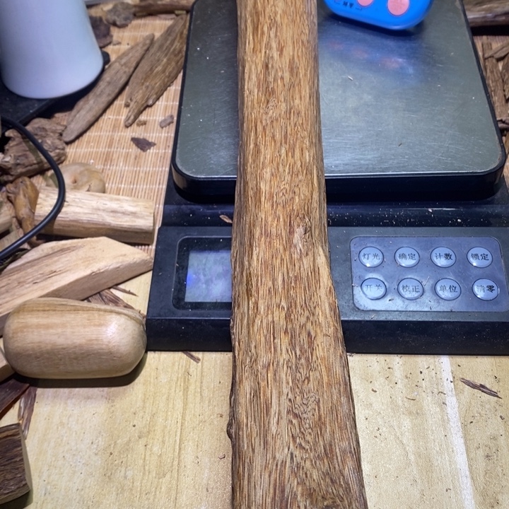 c***希沉香碎屑沉香西马