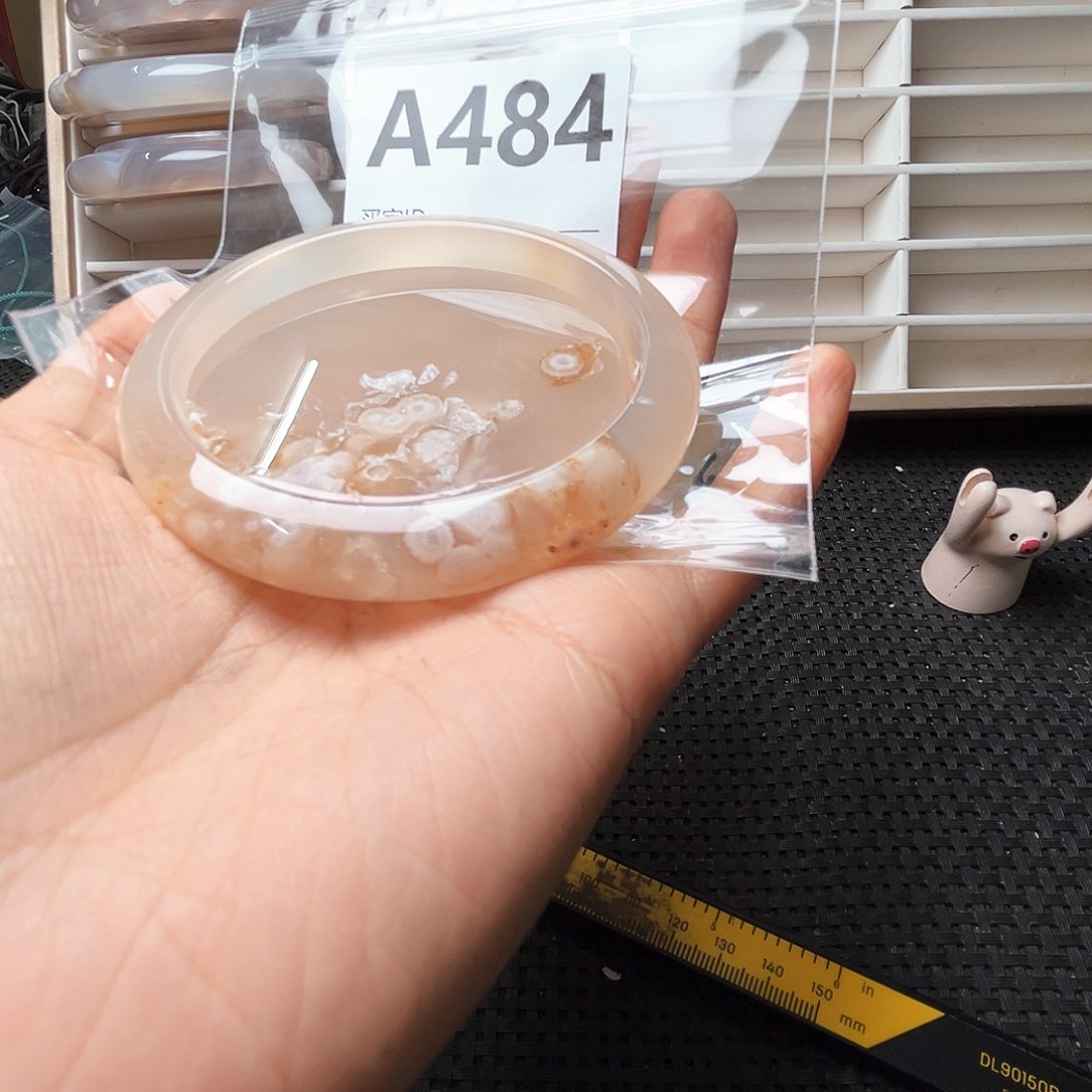 玛瑙/玉髓手镯合金朝*