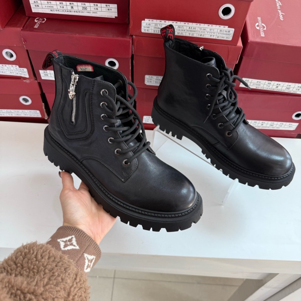 清！！红冠男士马丁靴休闲皮鞋舒适时尚透气11426