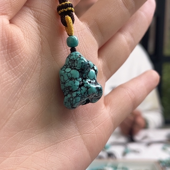 未镶嵌绿松石珠宝奇石