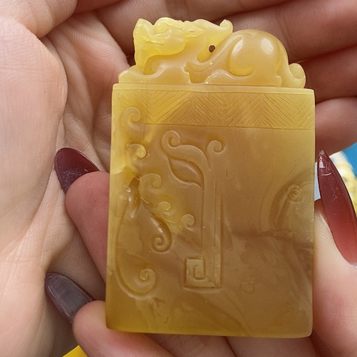 琥珀颈饰未镶嵌吊坠