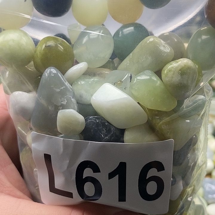 岫玉鱼缸石未镶嵌