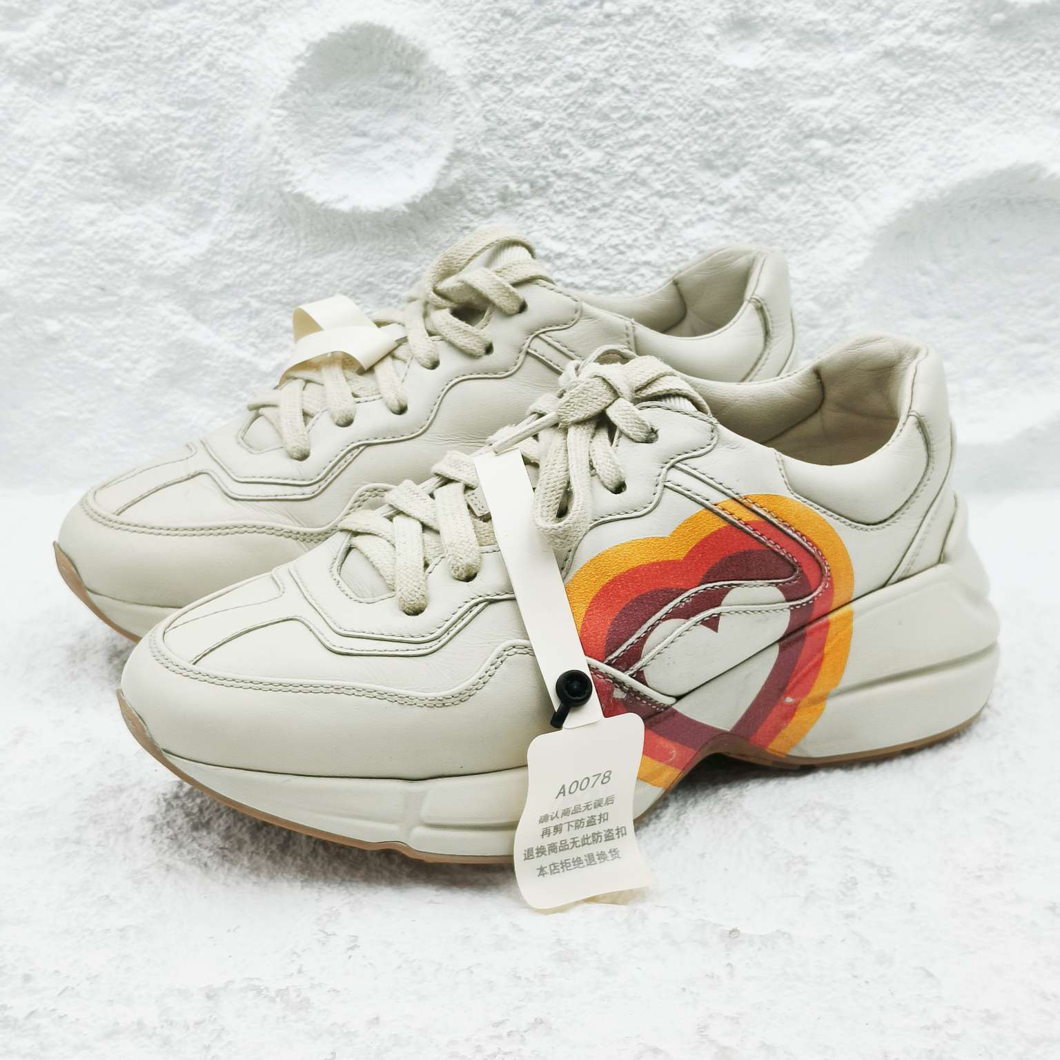 95新 GUCCI/古驰 爱心印花老爹鞋女士/35.5码/7非全新