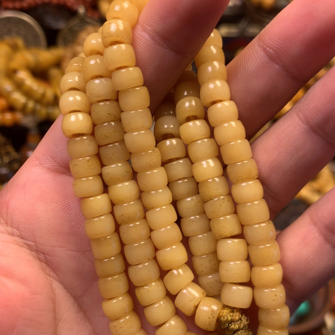 泥塑娘啦擦擦骰子