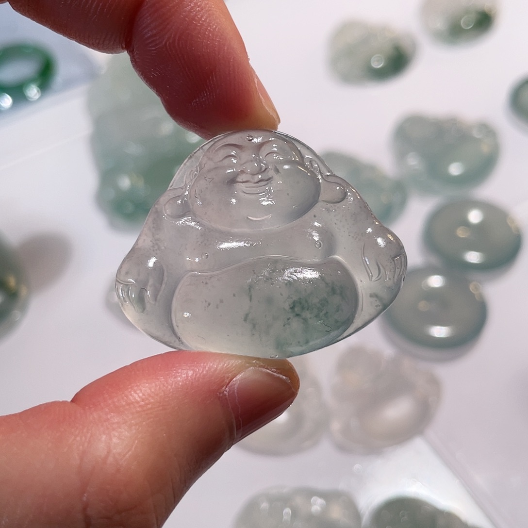 定制翡翠未镶嵌挂件