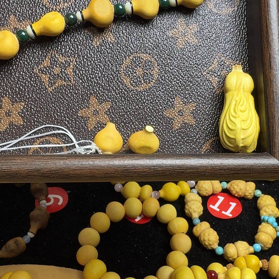 金***3大叶紫檀（黑酸枝木类）