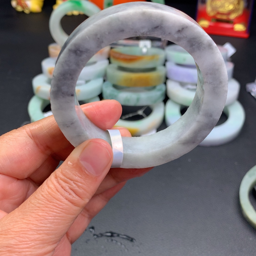 定制翡翠手镯未镶嵌