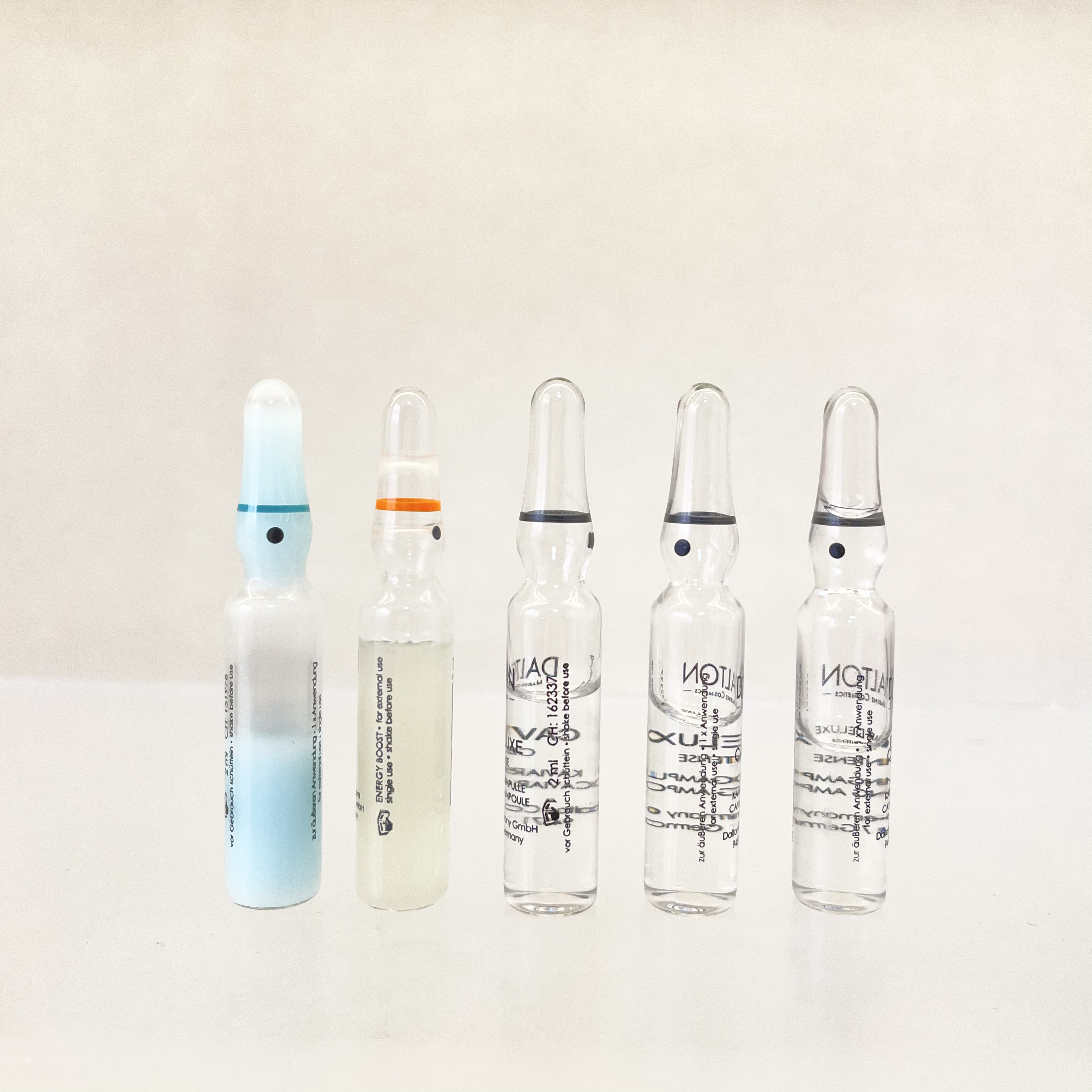 黑涂抹安瓶涂抹精华