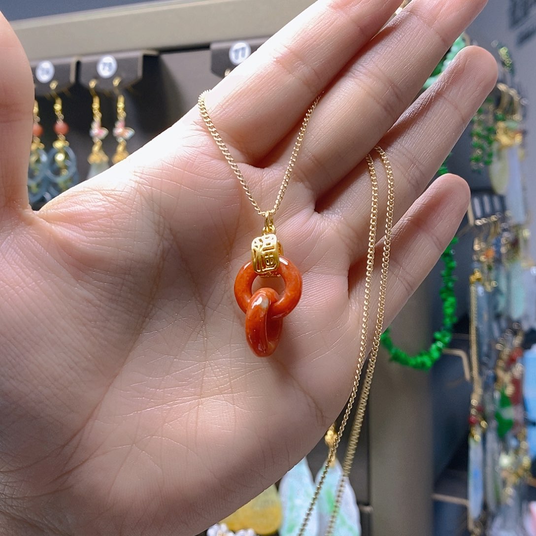 未镶嵌翡翠耳饰翡翠