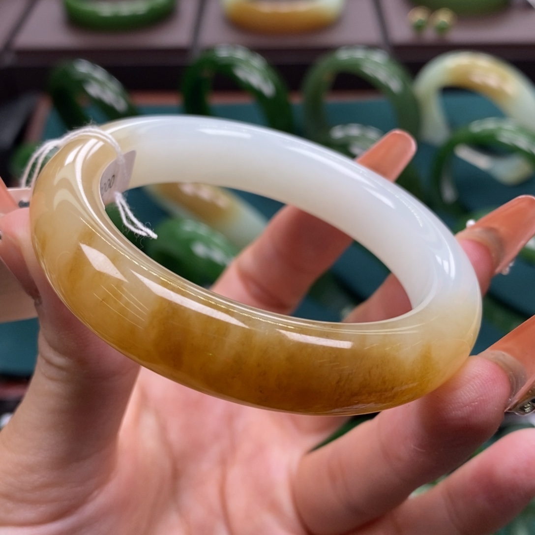 和田玉未镶嵌手镯5354