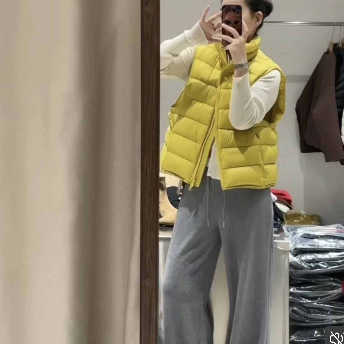 秋冬新款显瘦立领白鸭绒排骨马甲女加厚保暖