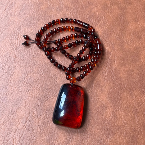 WPT 025 精品吊坠（有礼盒）