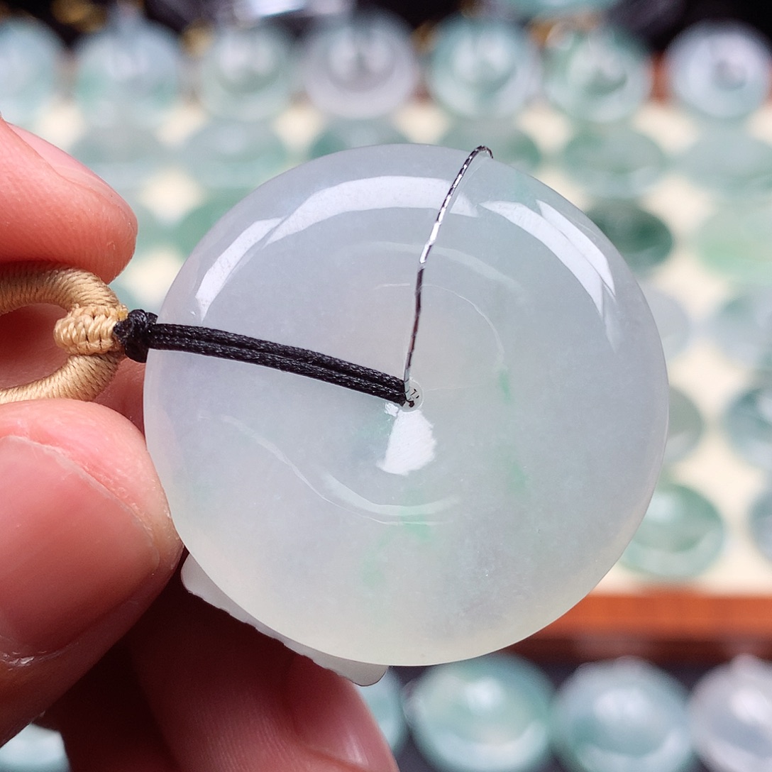 颈饰未镶嵌翡翠33.7-6.0mm