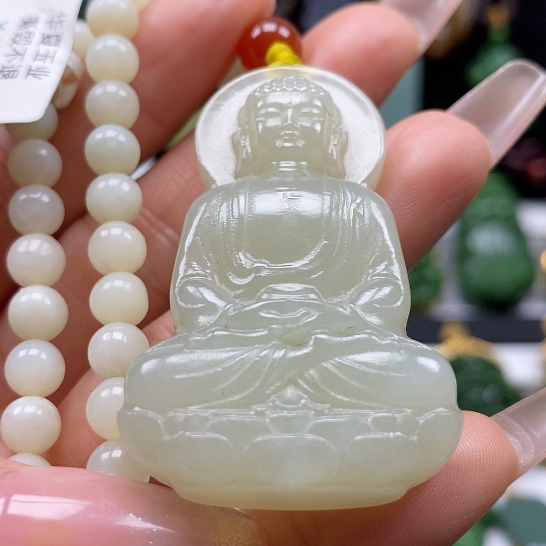 和田玉颈饰未镶嵌