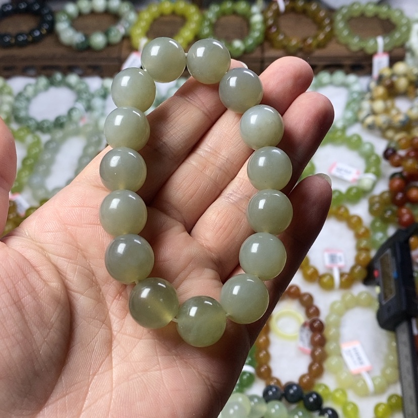 【闪购商品】蛇纹石玉手串未镶嵌卡14