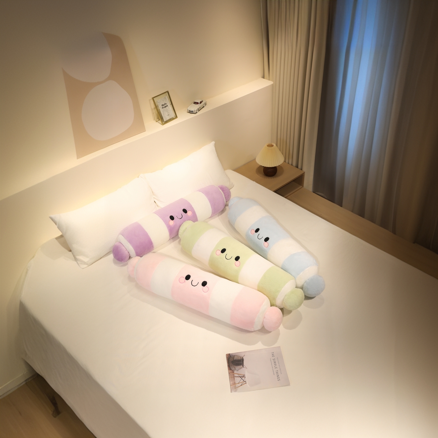 可爱毛绒玩偶爆款长条女生节日生日礼物马卡龙色奶糖抱枕