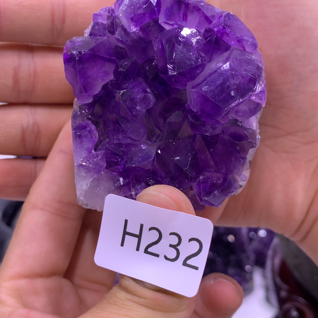 织绣乌拉圭紫水晶摆件232