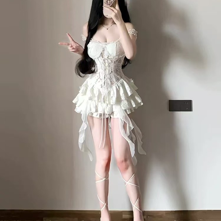 法式复古白色蕾丝吊带短裙女夏季纯欲辣妹修身收腰蛋糕裙