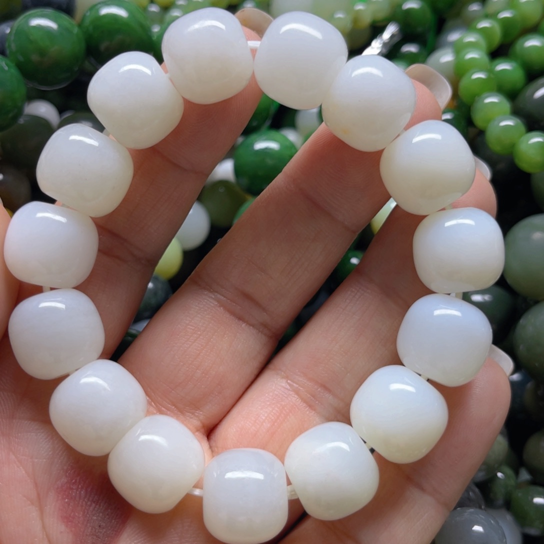 和田玉手链未镶嵌