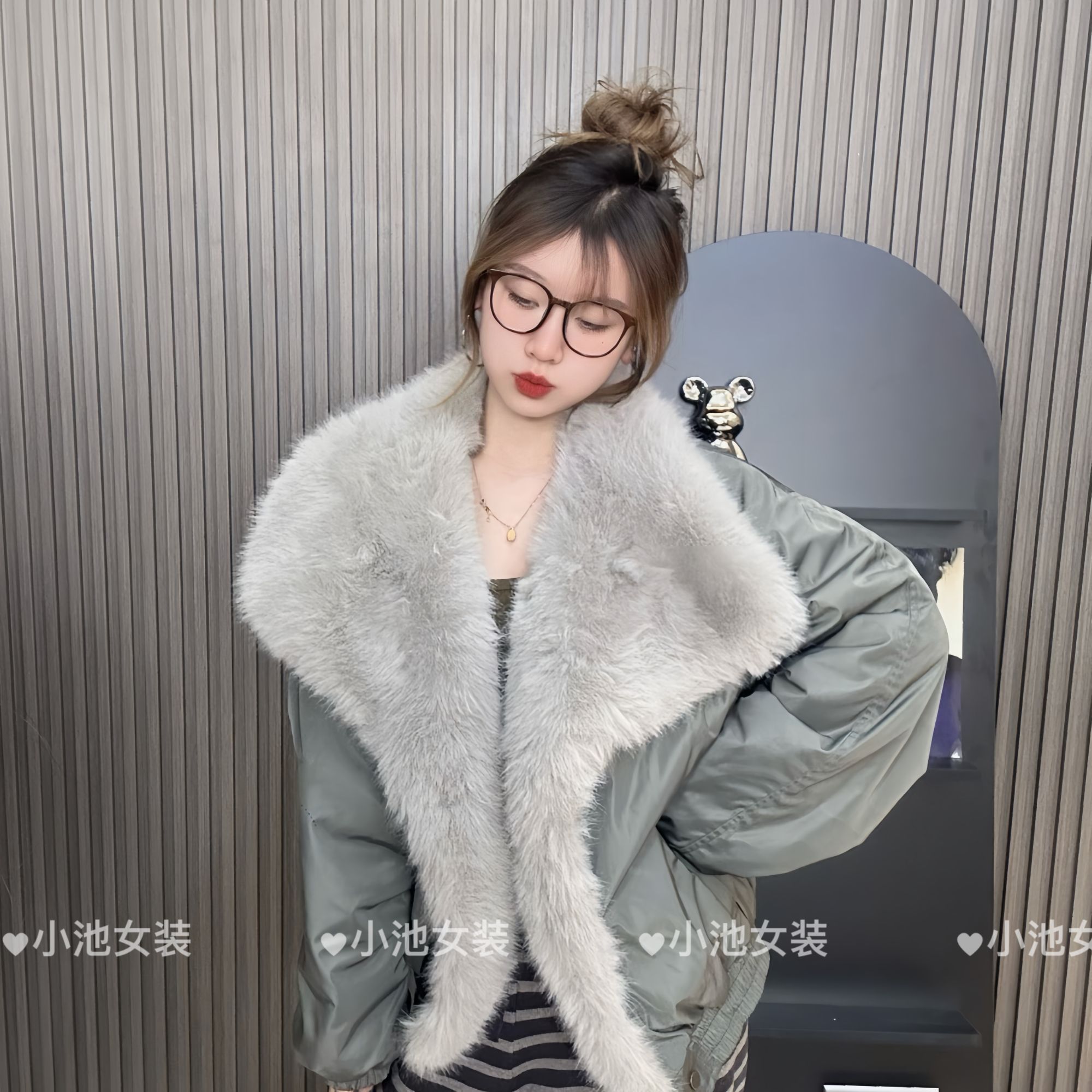 XIAOCHI《小池》加绒加厚款厚款女法式短款冬季拼接加厚