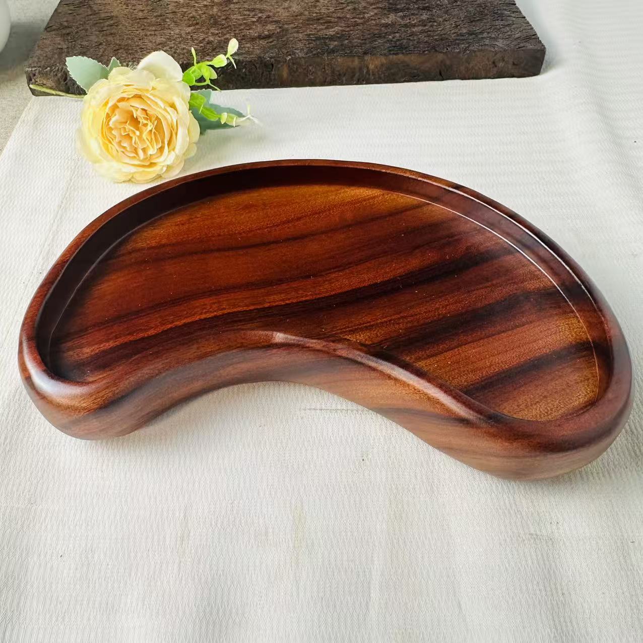 香樟木实木月牙果盘