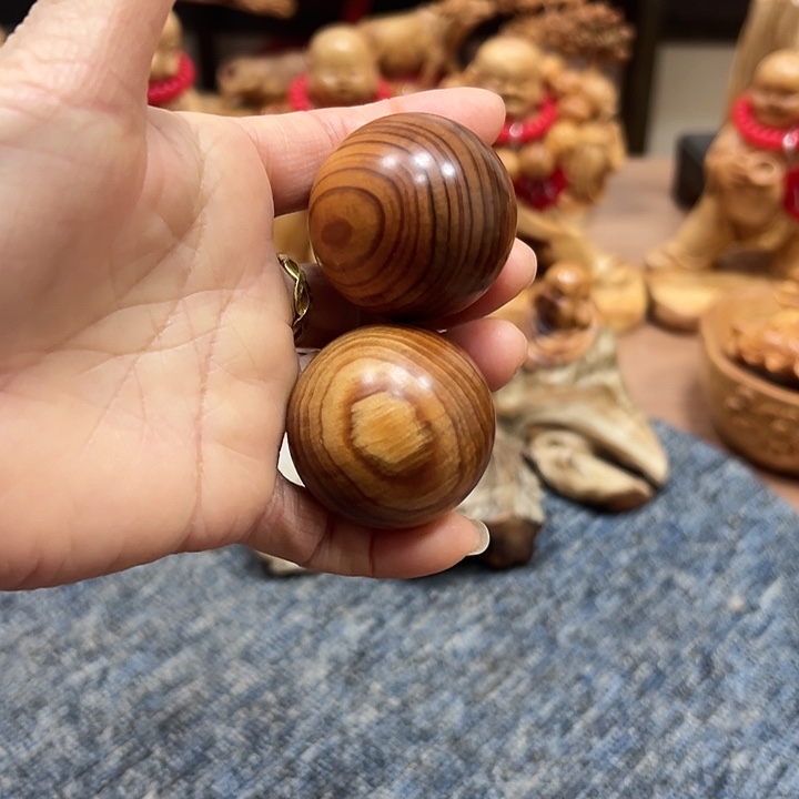 柏木太行崖柏手把摆件