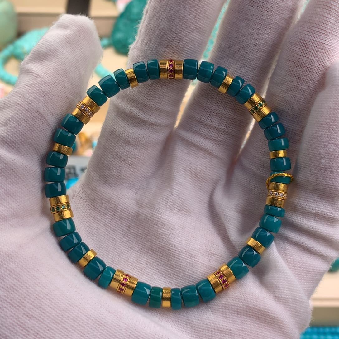 绿松石珠宝奇石18K金镶嵌