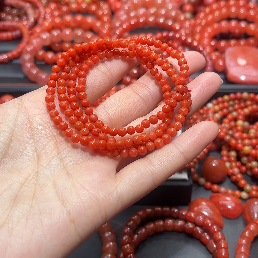 南红玛瑙手链未镶嵌
